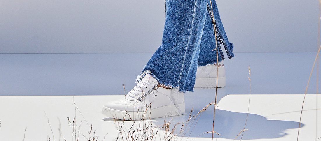 DER MEGATREND: WEISSE SNEAKER